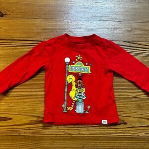 Gap red long sleeve Seseme Street graphic shirt‎ SIZE 12-18M